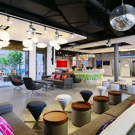 Hotel Aloft 4*