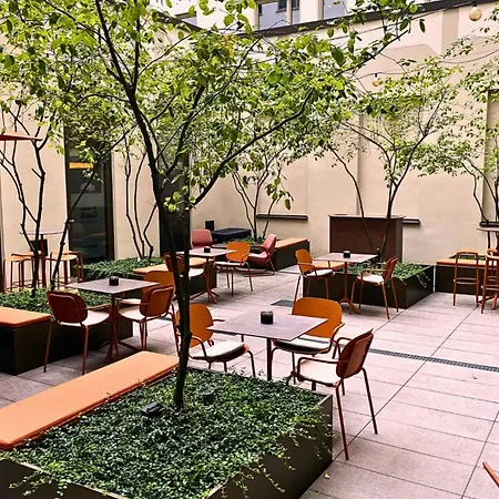 Hotel Aloft By Marriott Munich