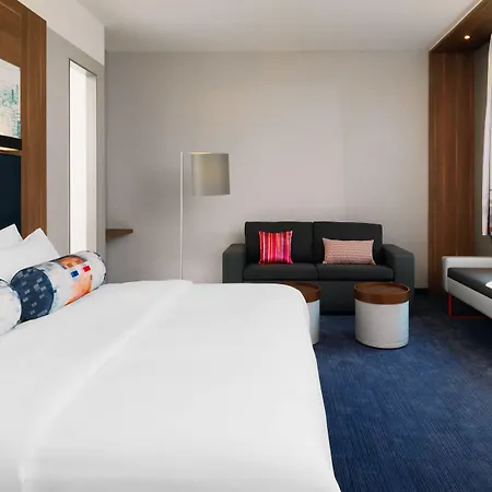 Hotel Aloft By Marriott Munich