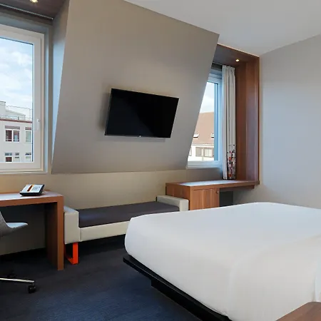 Hotel Aloft By Marriott Munich