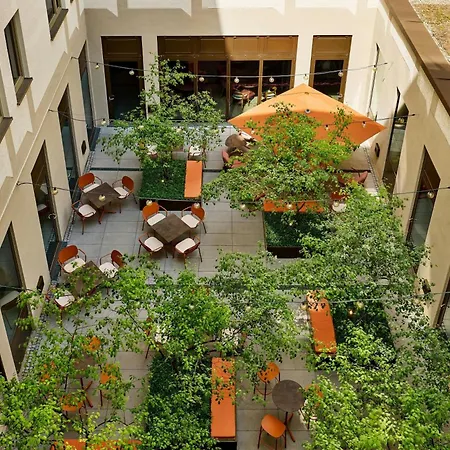 Hotel Aloft By Marriott Munich