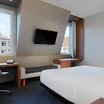 Hotel Aloft München