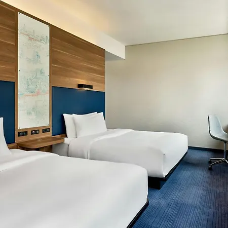 Aloft By Marriott 4* Münih